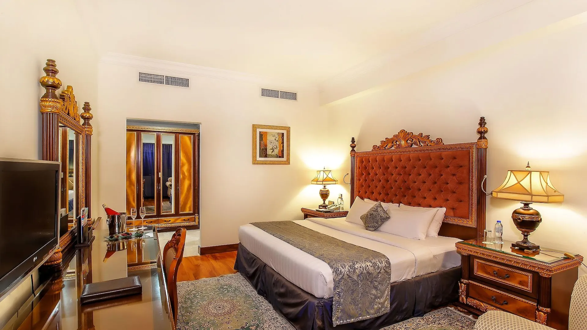 Grand Excelsior Hotel - Bur Dubái
