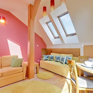 https://lion-apartments-avocado.sopothotels.com