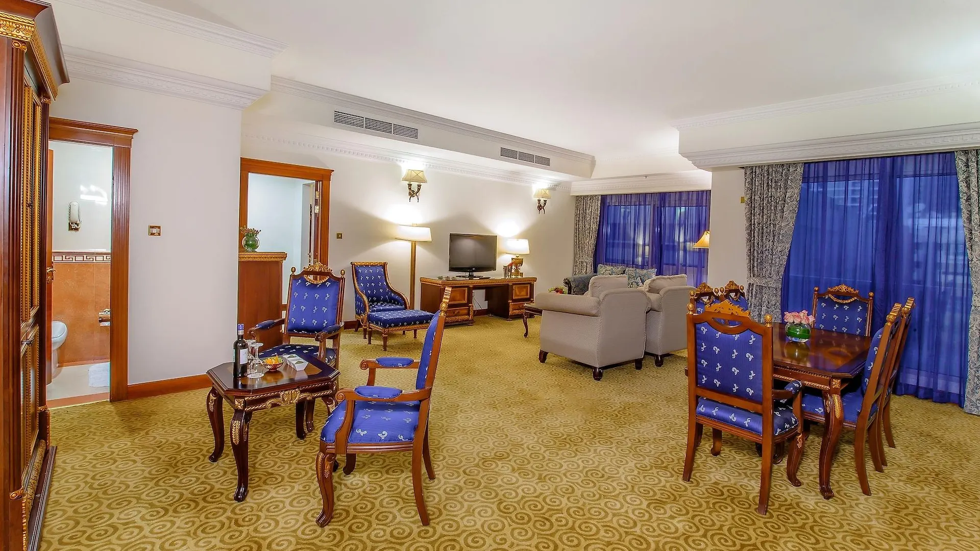 Grand Excelsior Hotel - Bur Dubaj 4*,
